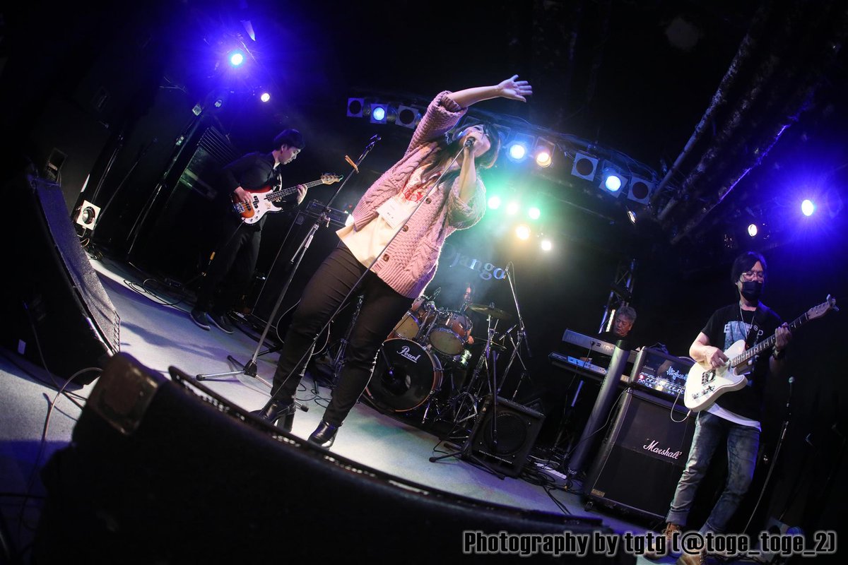 emioto223's tweet photo. 【雨告歩バンド♬】

①カワキヲアメク/美波
②向日葵/Ado

当日合わせだったセッション枠バンド！
リハーサルが初合わせとは思えないほどのクオリティで会場を楽しませてくれました(o^―^o)
＃えみおと https://t.co/OBd2tbRW0C