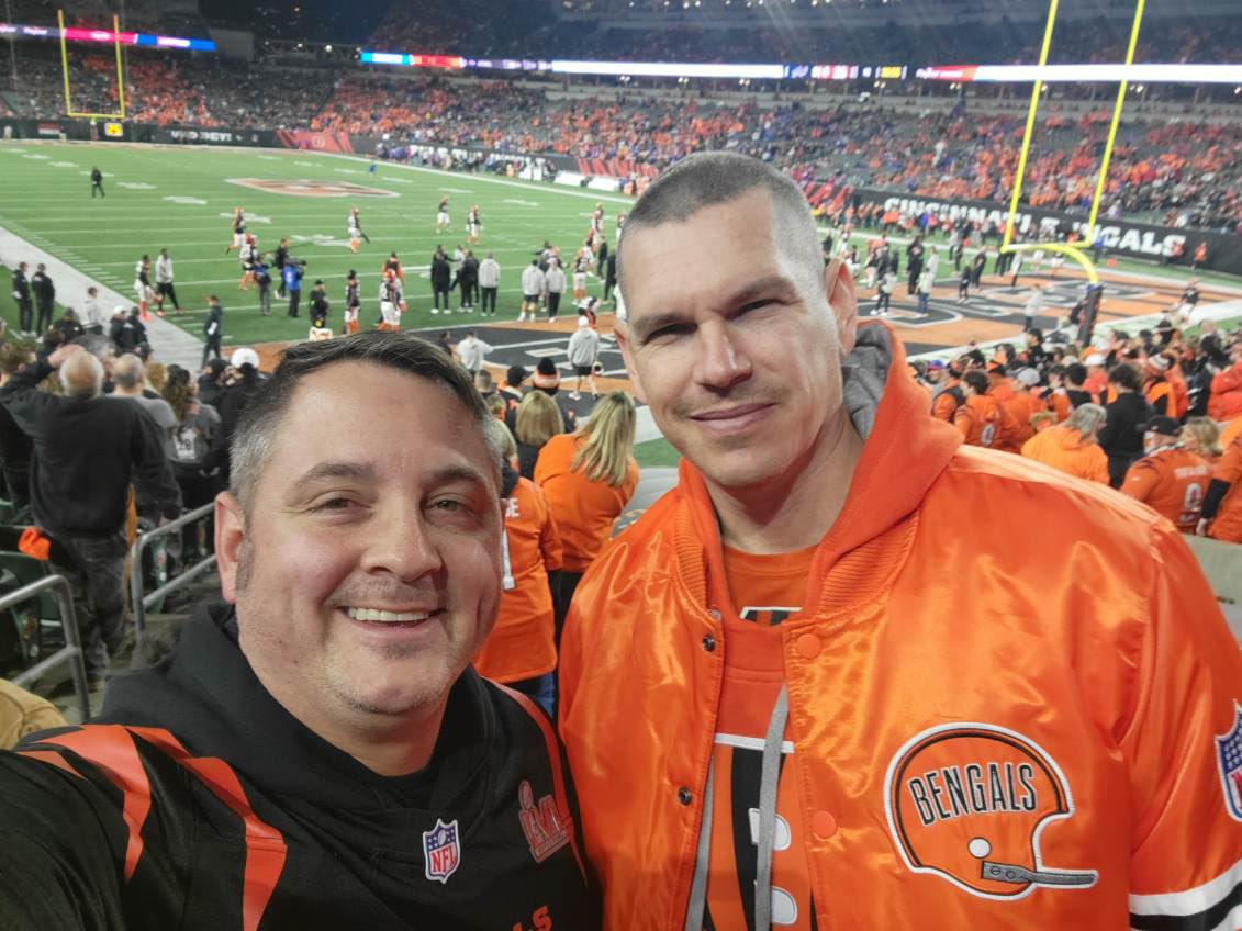 TomHarnisch's tweet image. Had a blast this past weekend. Can’t wait to do it again this coming weekend #WhoDey @Robert_Banker @TheTimRogers @ThatBengalsGuy @Eversole_23 @TheRealMathryn @whodeybaby