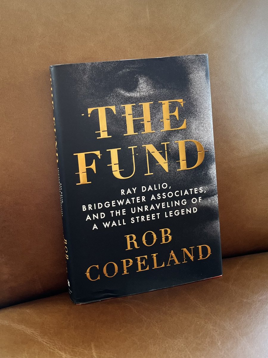 Happy pub day to @realrobcopeland I’m about a third of the way through and agree with @nytimesbooks: The Fund is “a terrific dagger of a book… the perfect page-read” nytimes.com/2023/11/06/boo…