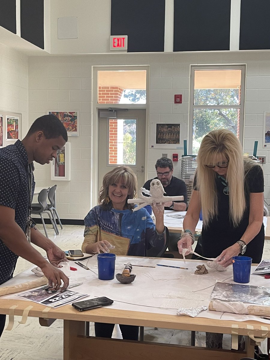The elementary visual arts teachers were all in with their plaster sculpture project! Look at the excitement!! Thank you @Mrs_WoodNOs for sharing your gifts and talents! @WES_HCS @TermerionMLakes @cmjonesx2 @KrystalLRichter #HeArts #WinningForKids @HenryCountyBOE