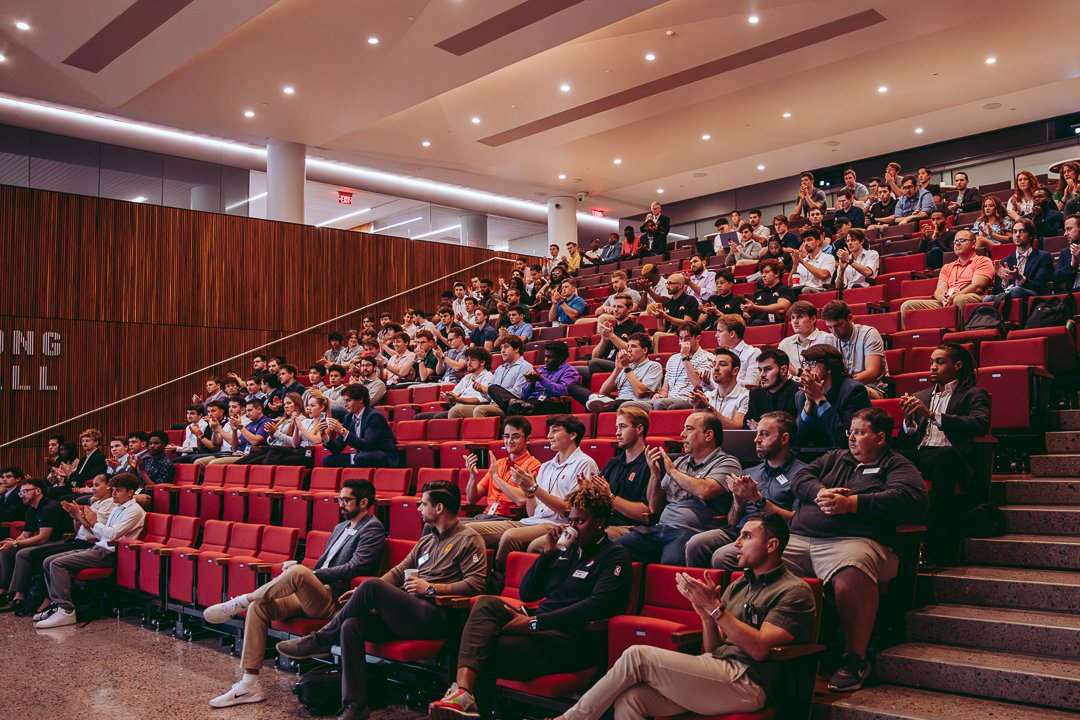 SportsBizClass's tweet photo. @SportsBizClass had the honor of sponsoring the @ASUSLB &amp; it was an absolute slam dunk! 🏀
Several familiar SBC faces joined the judges panel including SBC Instructor @EricPincus, past instructors @KeithSmithNBA &amp; @SethPartnow, &amp; our esteemed alumni @buddyscott_  &amp; @jgsiegel. https://t.co/ZeyrgZWeJA