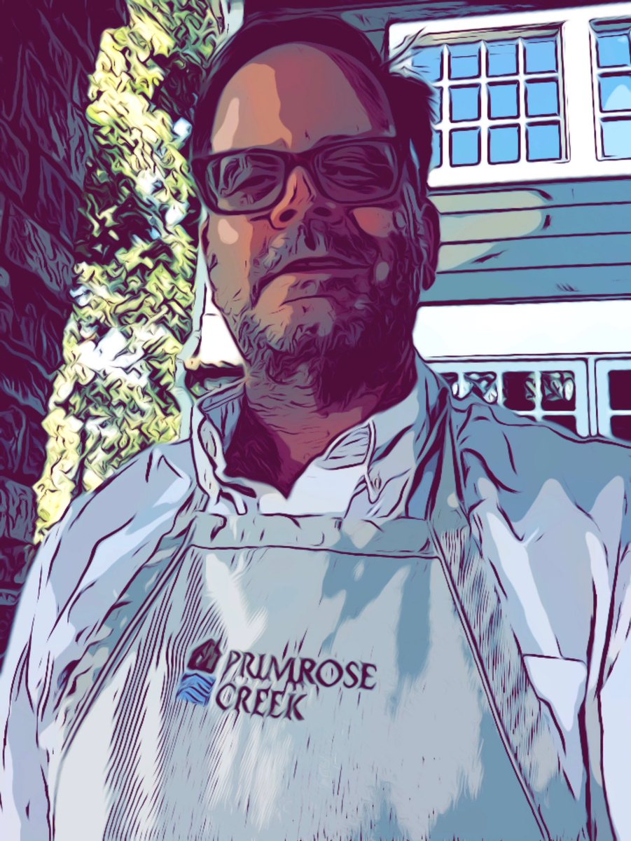 PrimroseCreek's tweet photo. Go rosso go! https://t.co/pXQiwsN1SQ