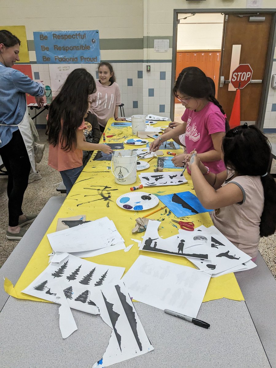It was a great paint night for 4th graders at Padonia! <a href="/dan_pizzo/">Dan Pizzo</a> <a href="/PadoniaPride/">Padonia International Elementary School</a> @herrmann_jenna <a href="/JSHarpster1/">Jaime</a>