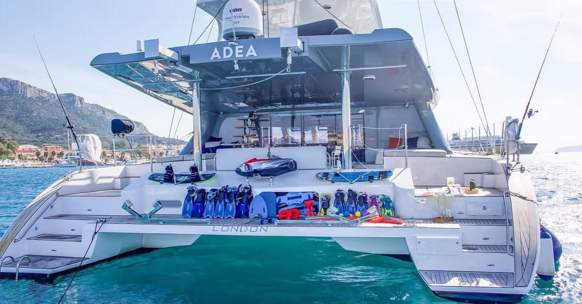 The sailing yacht ADEA showing off its water toy collection. Come experience a better way to vacation. Learn more about ADEA at: hubs.ly/Q0281YFG0

#yachtcharter #discoverbetter #vacationbetter #BVI #Italy #crewedcharter #crewedyacht #yachtlife #gosailing #vacation #sailing