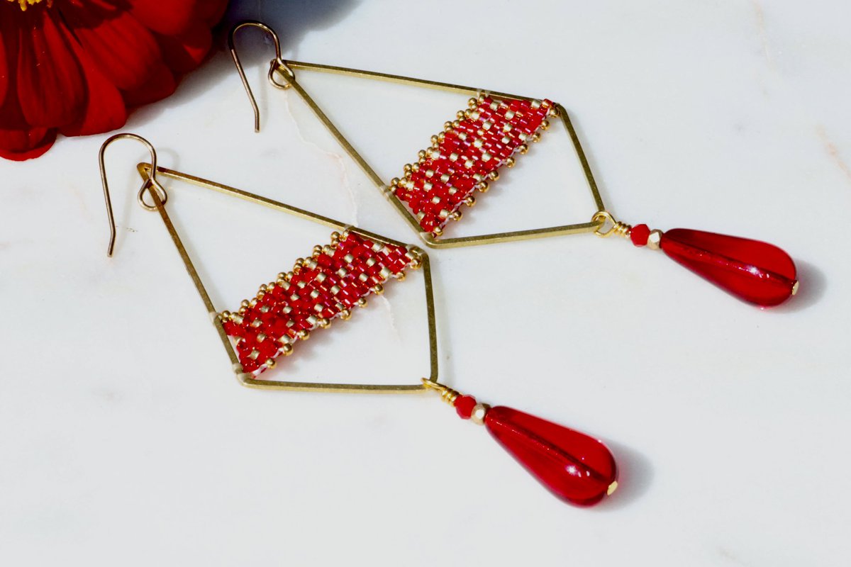 WhimsyBeadworks tweet media