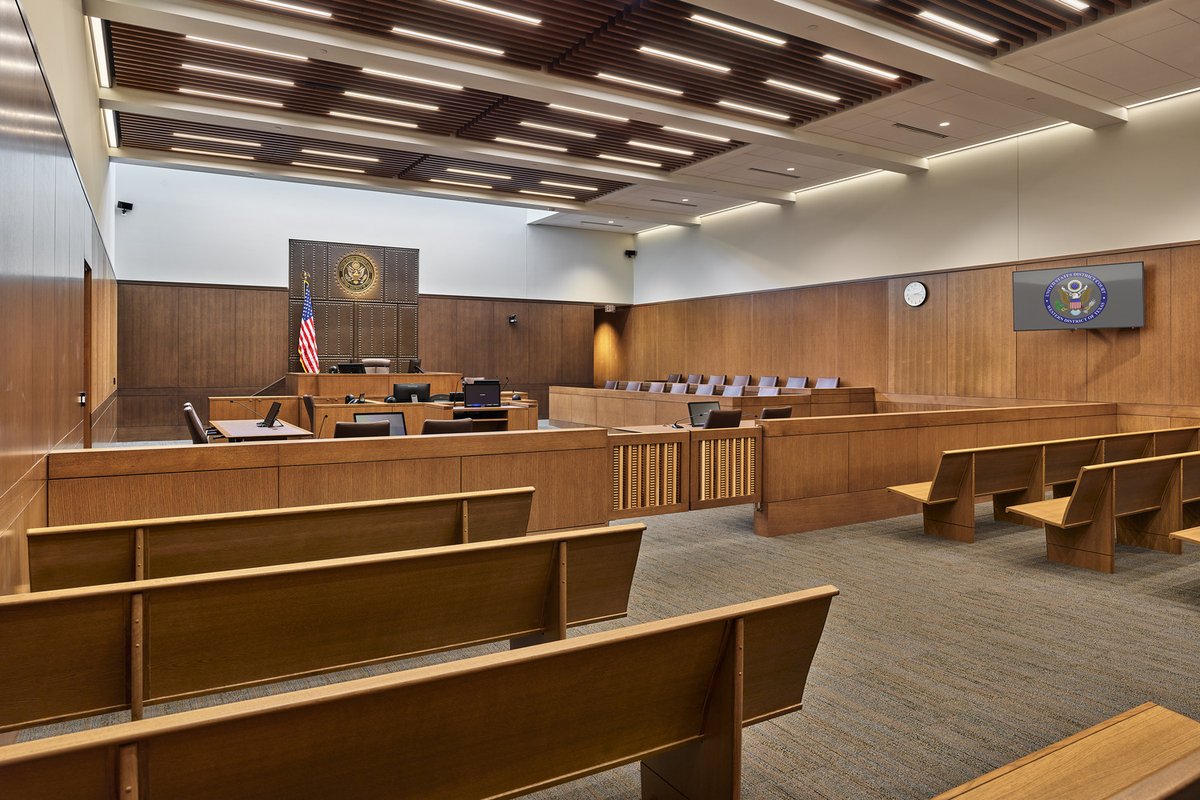 Our U.S. Courthouse San Antonio team has earned a DBIA National Merit Award, setting themselves apart as some of the best design-builders in the nation! We're honored to receive this recognition and appreciate DBIA's commitment to collaboration-driven success.