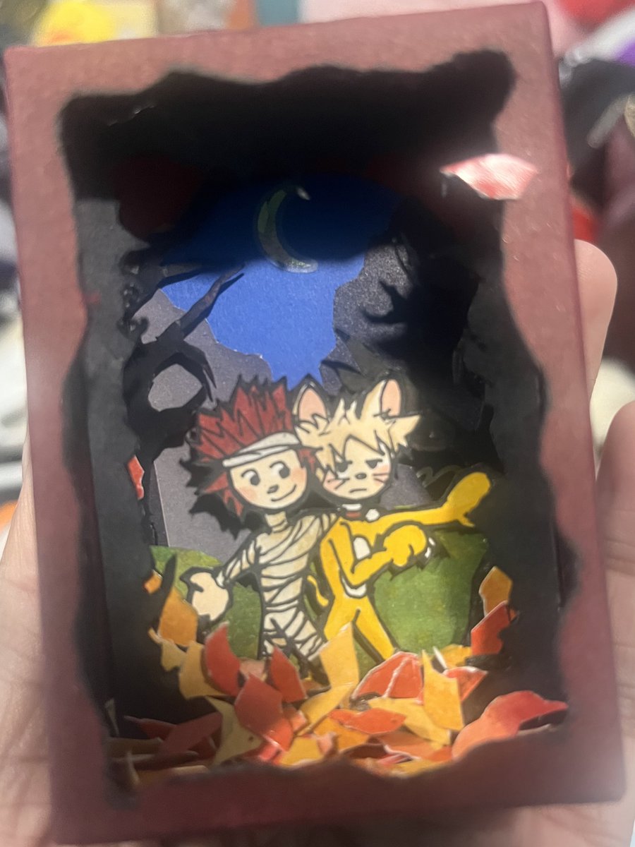 BGBakugo's tweet photo. got my @PRPostcards package today from @CrisInkd ! And I’m so in love with it! Especially the ‘I don’t dance’ print as that is an AU I talk about a lot and I love this cute little diorama box! 

Thank you so much! https://t.co/Xjh0Bs0QmF