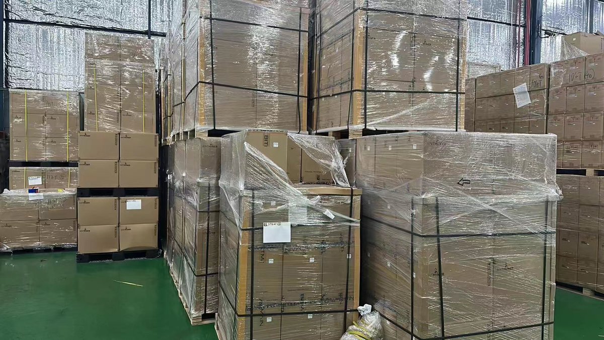 香港S19pro hyd 184T大量现货 欢迎大家联系