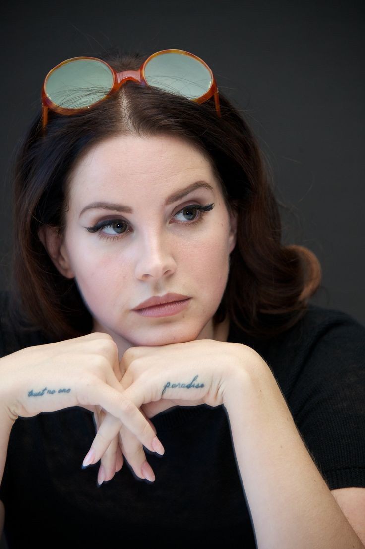 aliciaalavigne's tweet photo. lana del rey https://t.co/dEdAGHeLi9