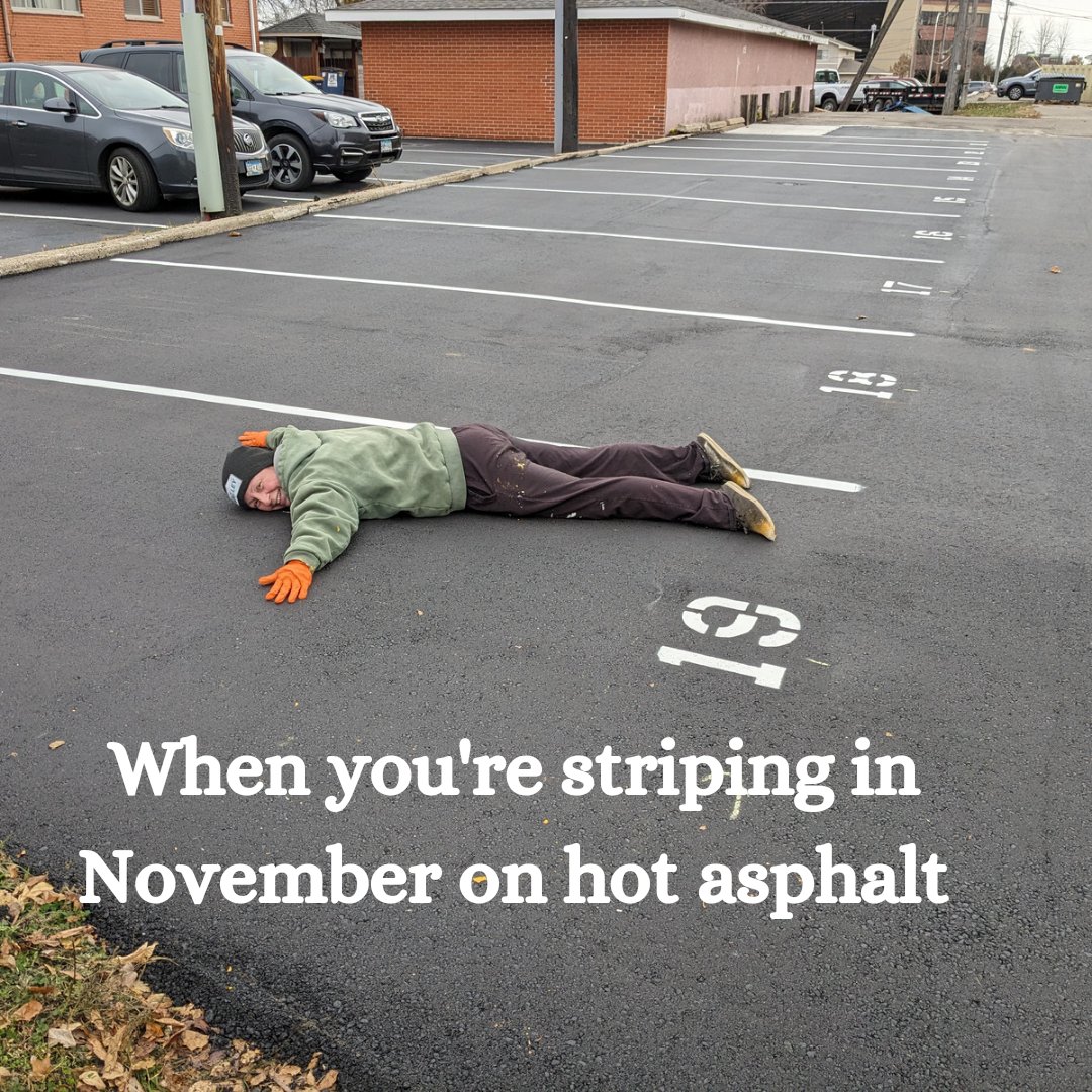 AG_Mayes's tweet image. It's getting cold out! 🥶😆

#mnfall #mnwinter #parkinglotstriper #parkinglotpainting #parkinglotpainting #parkinglot #writerslife #magicbetweenthelines #Minnesota