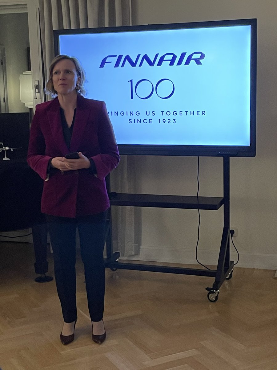 Ha sido una gran noche en la embajada de Finlandia en Madrid, con la embajadora de anfitriona y rodeados de la buena gente del sector aéreo. 
Felicidades <a href="/Finnair/">Finnair</a>