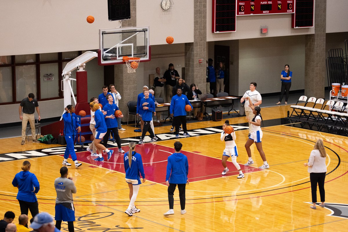 jack_weaver_'s tweet photo. At the Clive M. Beck Center on the campus of Transylvania University, where UK women's basketball is set to begin their season against the Buccaneers of East Tennessee State. @cmakauskas @KentuckySports https://t.co/iMq9kdZ70d