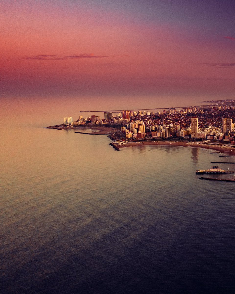 Juanchi_Ugalde's tweet photo. Atmósfera rosada ✨💕

Mar del Plata, Bs As. Argentina 📍🇦🇷 https://t.co/SBMLX6cdlM