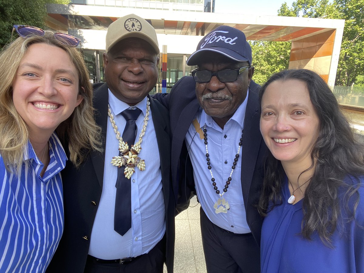 Proud to stand with Uncles Paul and Pabai, Traditional Owners from the Torres Strait on Day 1 of expert hearing in their class action climate case against the Australian Government 💙💚🤍