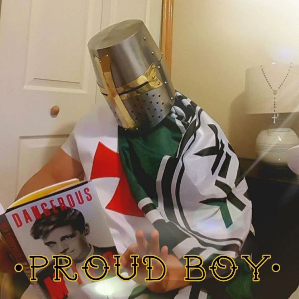 HeyItsVadim's tweet image. I have an image folder I've been keeping for like 10 years consisting exclusively of extremely random cursed shit.  Here are 4 pics from that folder...  

For every retweet I get I will tweet out four more pictures until the folder is empty 🤯🤯🤯