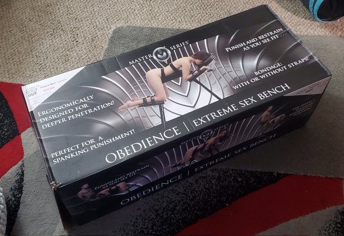 Thank you Amazon https://t.co/mclFd5ZS83