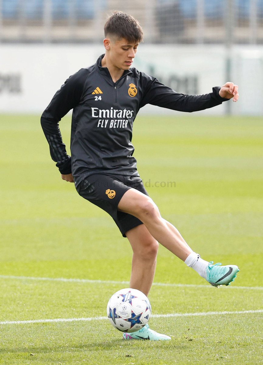 Adikan50's tweet photo. Prêt à voir ce que vaut Arda au Bernabéu https://t.co/Yww3S5JH6x