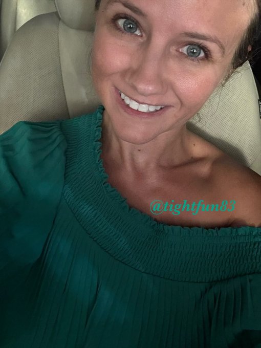 Been stressed with work &amp; haven&rsquo;t had nearly as much fun as would like 💜 craving something big &amp; hard<a href="/tag/newprofilepic"class="tags"><span>#newprofilepic</span></a>