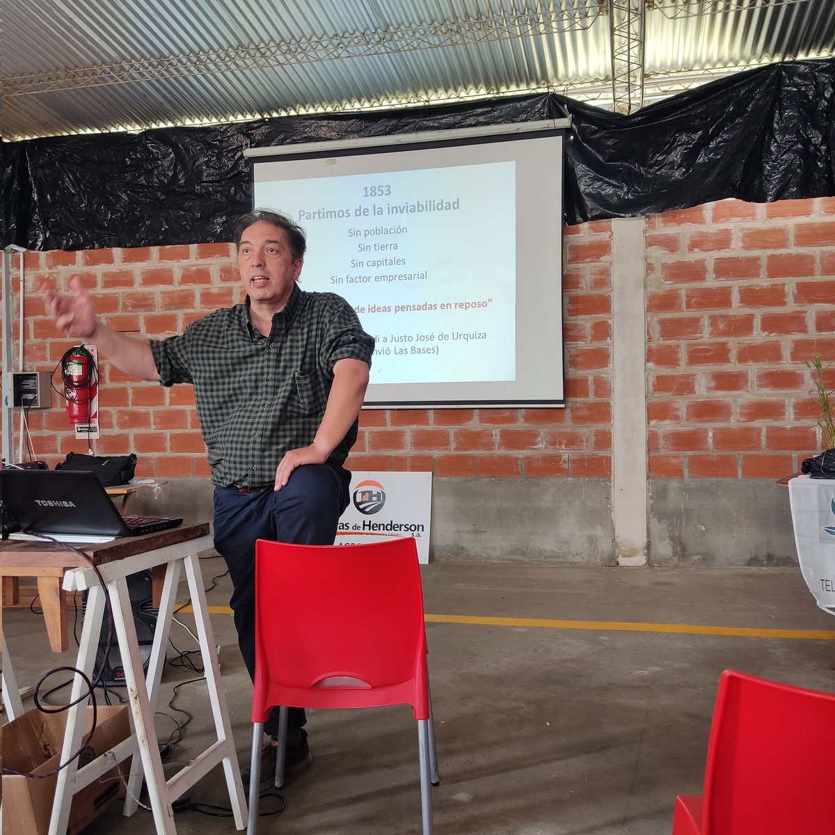 RegionalHD's tweet photo. Hoy fue dia de UPA, la 1° organizada por la nueva Regional Henderson Daireaux de @aapresid. Disertantes de lujo, auspiciantes de lujo, colaboradores de lujo, publico de lujo. Muchas gracias a todos.
#RegionalHendersonDaireaux https://t.co/E1q2jsK1kq