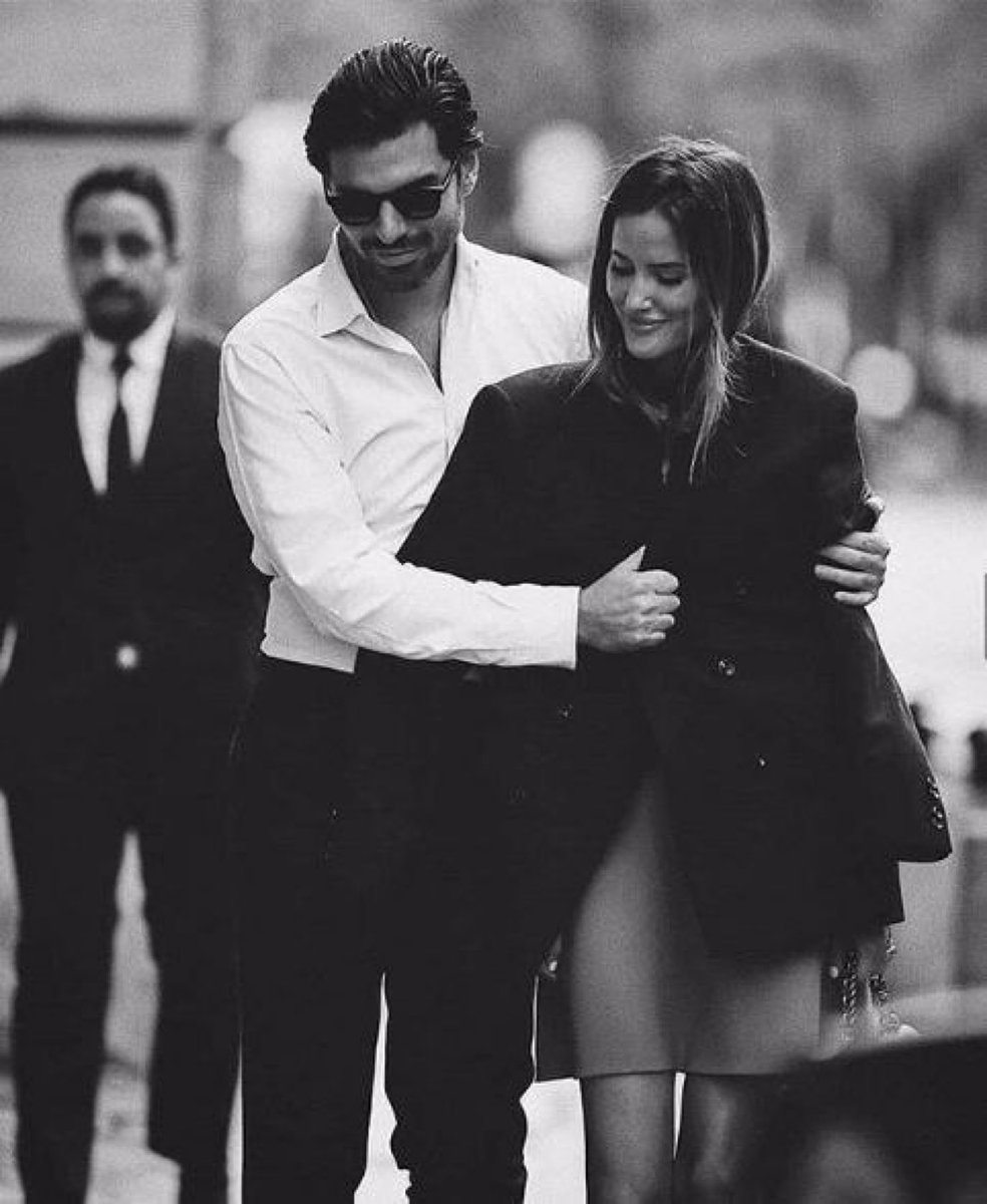 polymath_os's tweet image. 8 Strategies for Building Trust in a New Relationship.

- Thread -