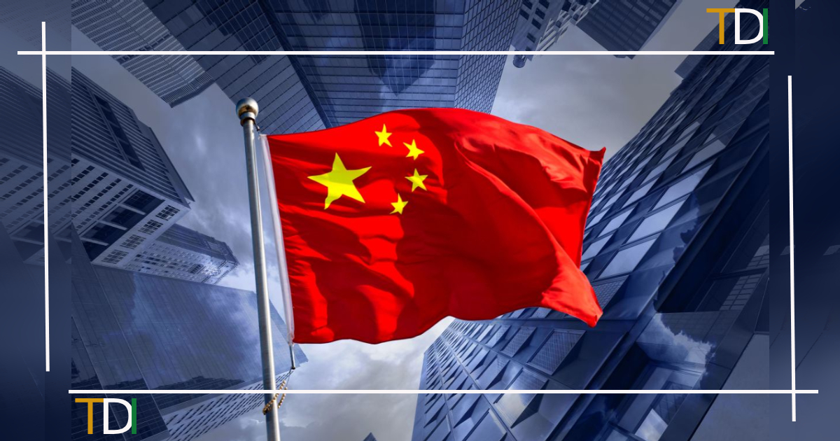 China faces a challenge as more capital leaves than enters. Foreign investors remain cautious despite government efforts. Geopolitical concerns and supply chain diversification play a role. 🇨🇳💼 #ChinaInvestment #Geopolitics #EconomicTrends