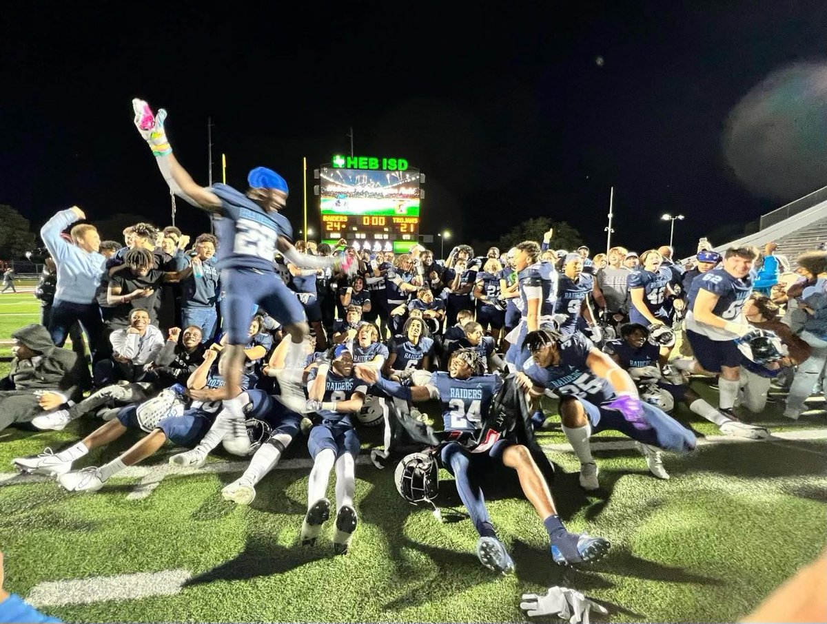 Joshua Spence (@dbjoshuaspence) on Twitter photo Senior film is up #BELLIEVE
hudl.com/v/2MUQe2
<a href="/LDBellFootball/">L.D. Bell Football</a> <a href="/EVance813/">Eric Vance</a> @CoachWadley @_kaydeno <a href="/TDGSKILLZ/">Coach King</a> Senior film is up #BELLIEVE
hudl.com/v/2MUQe2
<a href="/LDBellFootball/">L.D. Bell Football</a> <a href="/EVance813/">Eric Vance</a> @CoachWadley @_kaydeno <a href="/TDGSKILLZ/">Coach King</a>