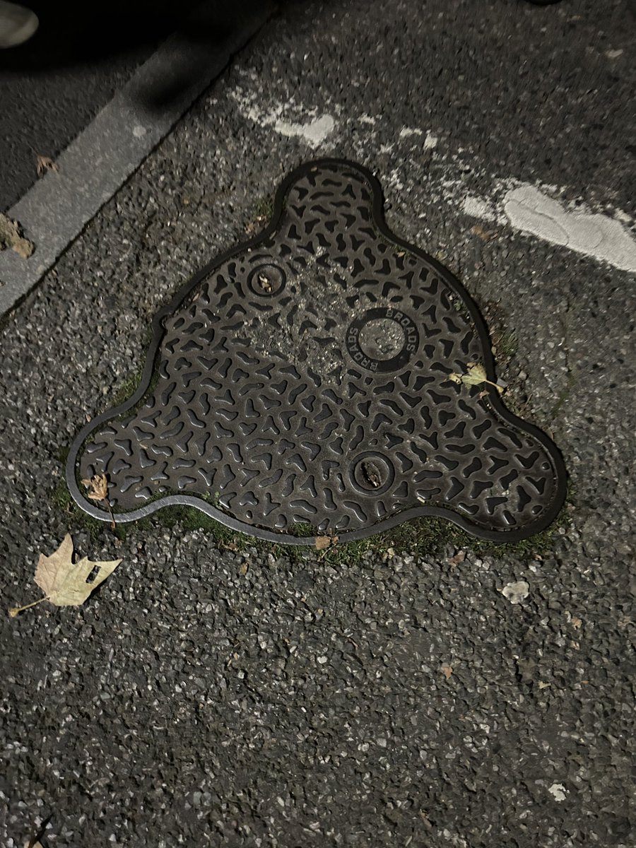 저희는 영국에 잘 도착했답니다~~

#XdinaryHeroes #엑스디너리히어로즈 #엑디즈 #빌런즈 #Villains #JunHan #준한 #주난