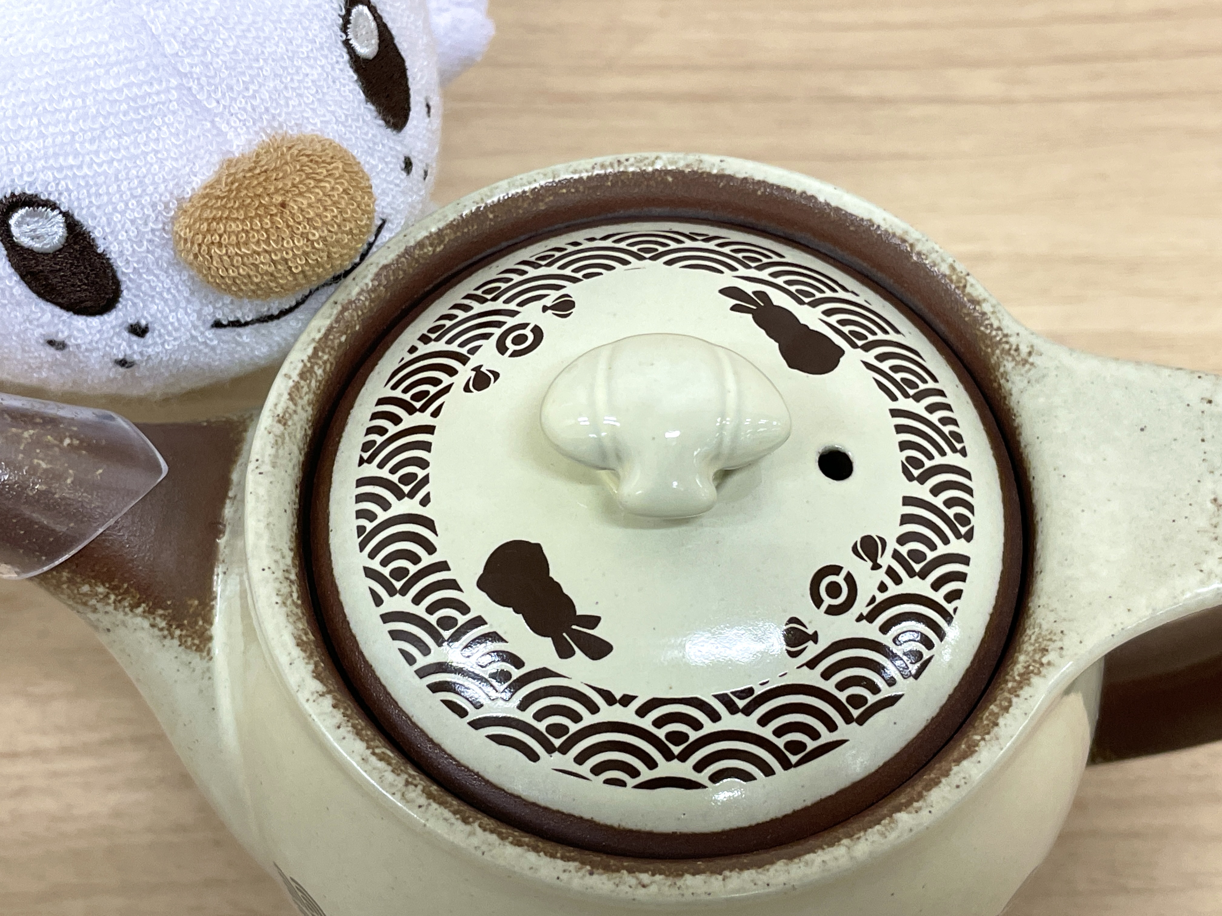 ポケモン〉萬古焼とミジュマルがコラボ、土鍋と急須を商品化：中