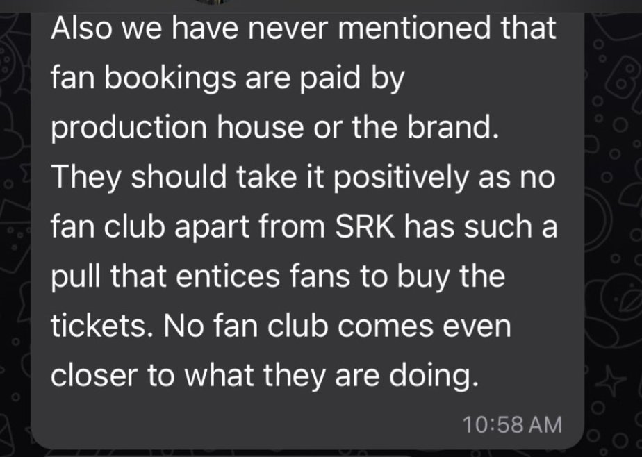 BrijwaSRKman's tweet photo. Bollywood Hungama representative in a Whatsapp conversation with Yash, from SRK Universe FC.

The way it was written in the article tried to show fan bookings as some sort of an ill practise.
The narrative has been changed in the chats

Legend SRK has the biggest fan network 👍🔥 https://t.co/WAmcJ0zLFA