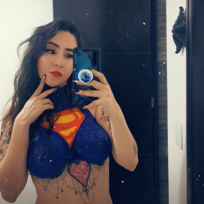 Les gusta el body paint? Pregunta m&aacute;s al 4424502449 https://t.co/IHkIRlSrY1