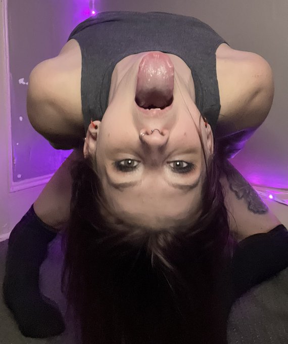 Freaky deakyy 😉😝 https://t.co/fOm1VssBwM