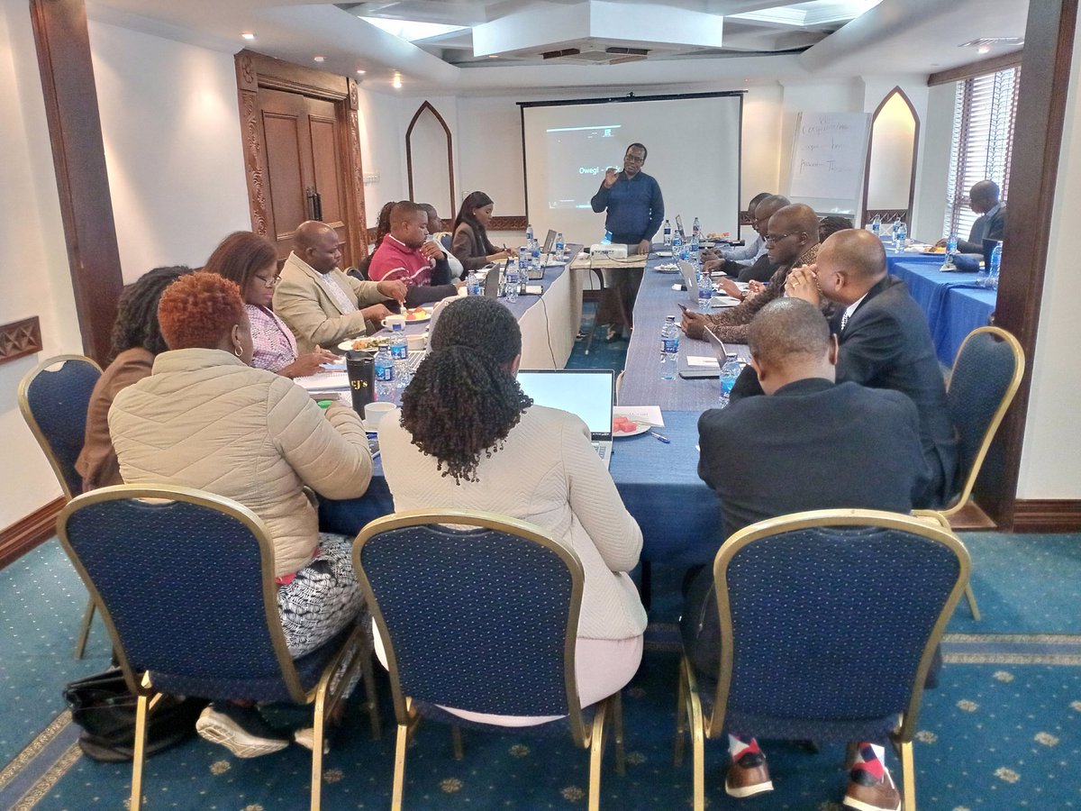 @KCA_KENYA is currently hosting a number of partners to discuss 'The Role of the Media and CSOs in the protection of Civic Space in Kenya.' In the continually shrinking civic space, it is prudent for the Media and Civil Society organizations to work together.