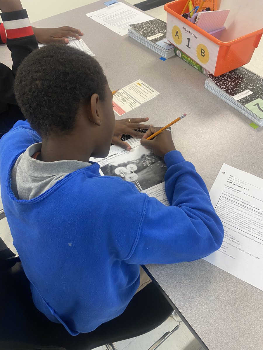 Ms.Stelly, M.Ed. (@stellyms) on Twitter photo When some say they can’t, I say they can and will meet the expectations! Students will always rise to meet or exceed the expectations so aim for the stars ✨ Never assume they can’t! <a href="/IStandforAll/">Alicia G. Lewis</a> <a href="/Garibaldi3HISD/">Ingé V. Garibaldi</a> When some say they can’t, I say they can and will meet the expectations! Students will always rise to meet or exceed the expectations so aim for the stars ✨ Never assume they can’t! <a href="/IStandforAll/">Alicia G. Lewis</a> <a href="/Garibaldi3HISD/">Ingé V. Garibaldi</a>