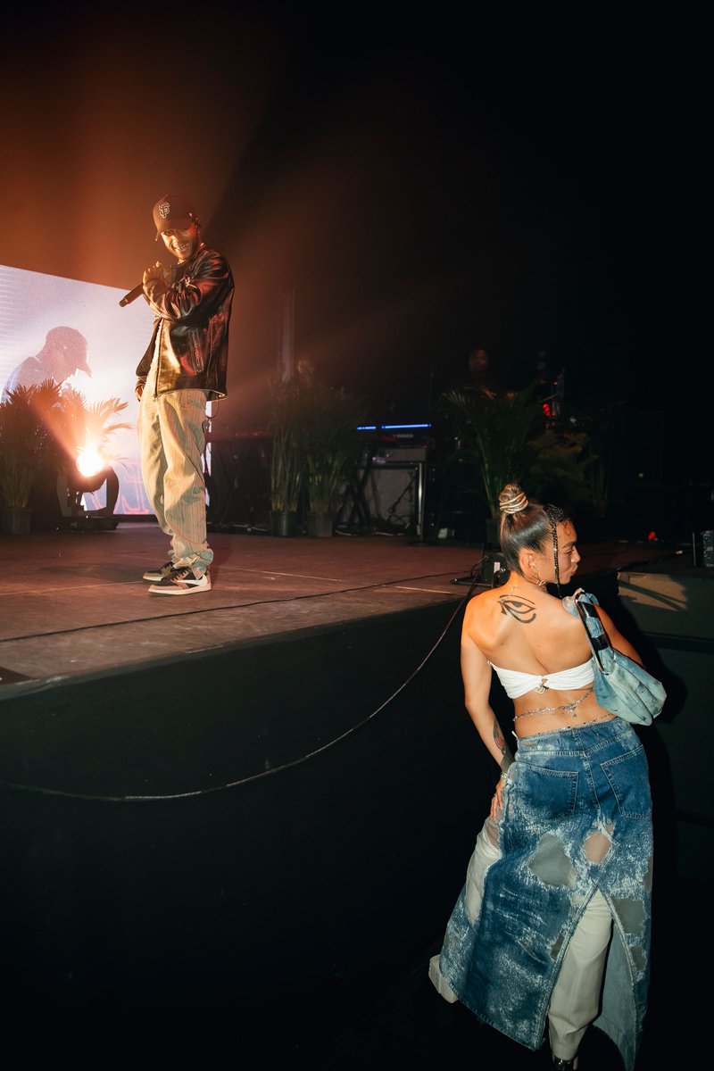 THEQUINCAT's tweet image. NEW YORK TY for shwing up for yourselves, for us, for celebrating a Scorpia 🌟TY @6lack for creating this space where all of our most precious memories are being made. it’s an honor to be an example of a healthy happy divine union. &amp;amp; it’s my pleasure to share the love w all of u