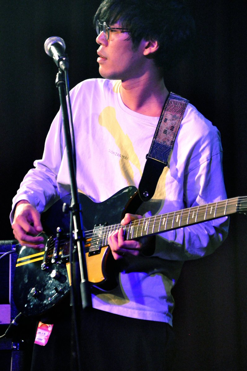 FreeQuizWonder's tweet photo. 昨日は初めての梅田Shangri-Laでのライブでした！

▼セットリスト
1. 雨と流れて
2. 紫陽花
3. 生活
4. 長い夜
5. LADY

11/11公開予定のMV、次回のライブもお楽しみに！！

#フリクワ 
#ライブ 
#ライブ写真 
#ノスタルジックポップバンド https://t.co/q8S1dvplWb
