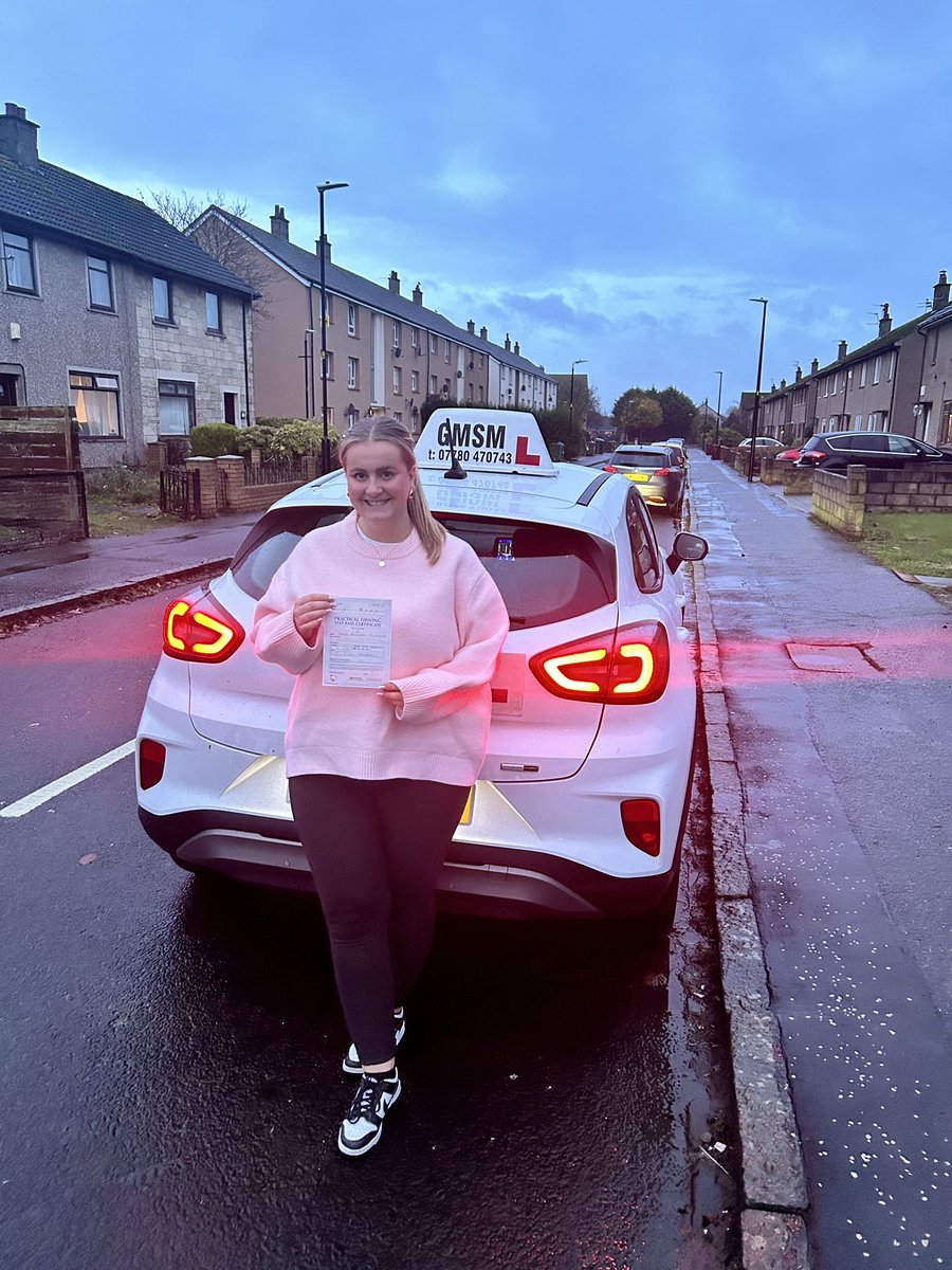 GMSM_Driving's tweet photo. 3 in a row 🔥
#GMSMPassedPupils #1stTimePass #3inArow https://t.co/q4gmUpMxxE