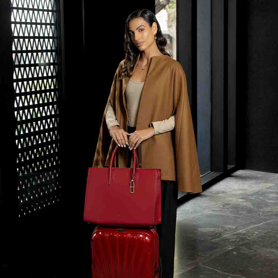 MiSamsonite's tweet photo. #CLite es audaz, #EveryTime la expresión definitiva de elegancia y pasión.
#MiSamsonite #CLite #ForHer #FallWinter2023 #LadiesHandbags #Fashion #Woman #ExpectInnovation https://t.co/sqDUhpWL7c