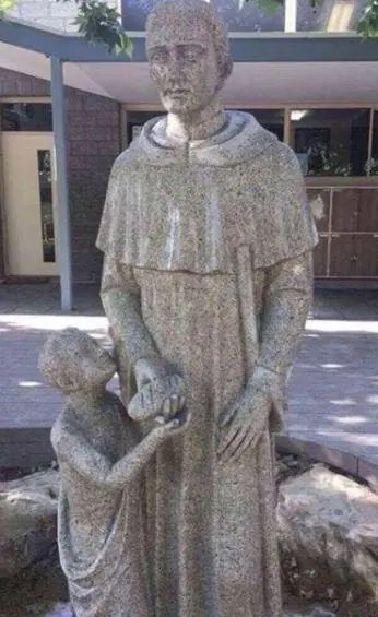 charley_ck14's tweet photo. #MyCardinalRule is keep your kids away from the Cardinal. https://t.co/rtDMCiiqY0