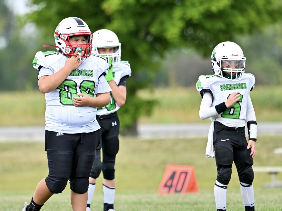 jrIU01's tweet photo. St Malachy 5/6 wins 14-6 v Christ the King in semi finals to play for CYO A class city championships this Sat against Our Lady Mt. Carmel. So proud of these boys & the leadership of #6. Can’t be there Sat to coach, but believe they can win. #ScorePoints #TheBrand #2.0 https://t.co/qHLk5gxRwv