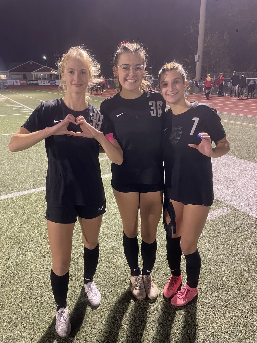 Avonworth Girls Soccer tweet media