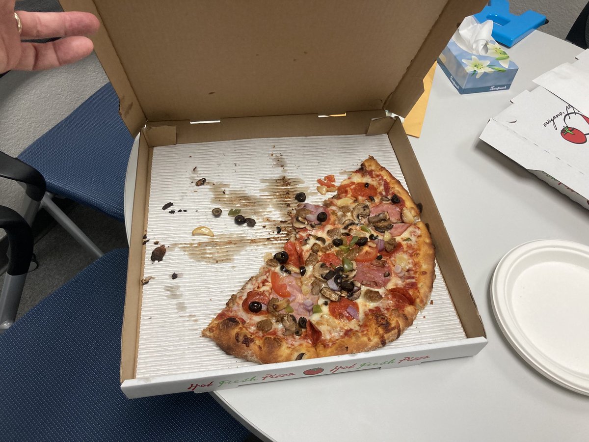 No matter where you stand on the issues or candidates, I think we can all agree on election night pizza!