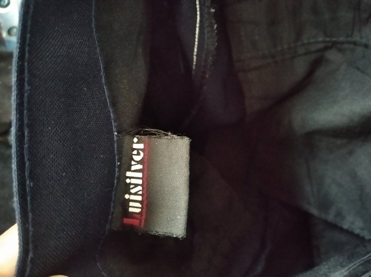 Cuando pides un pantalón Quicksilver y te traen esto 👇