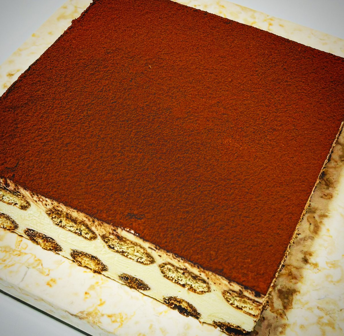 Manaminoo5's tweet photo. Tiramisu Cake https://t.co/Qoxwo3u7h3