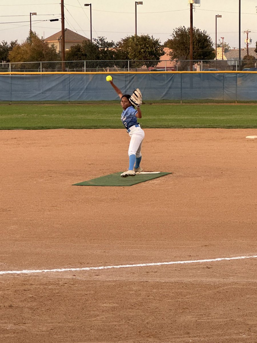 Middle School Softball is here! 🐾 🥎