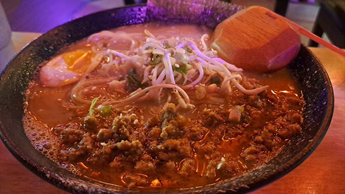 AlberticoRogers's tweet photo. Noche de Ramen #ElRameroSolitario https://t.co/QM5g3WKhPV