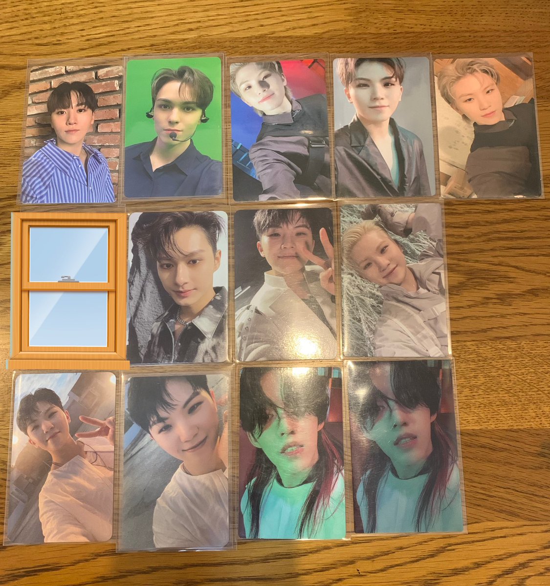 beeucarat05's tweet photo. Wts lfb 

Seventeen Mingyu pc - see pic for ratio

- reply to claim
- x sensitive
- payo or 1 wk with dp
- onhand except seventeenth carver
- can tingi pcs w/o ratio
- for pcs with ratio= see 3rd pic (red: blue/yellow)

t. Wts seventeen mingyu pc ph https://t.co/29U6GSsRNG
