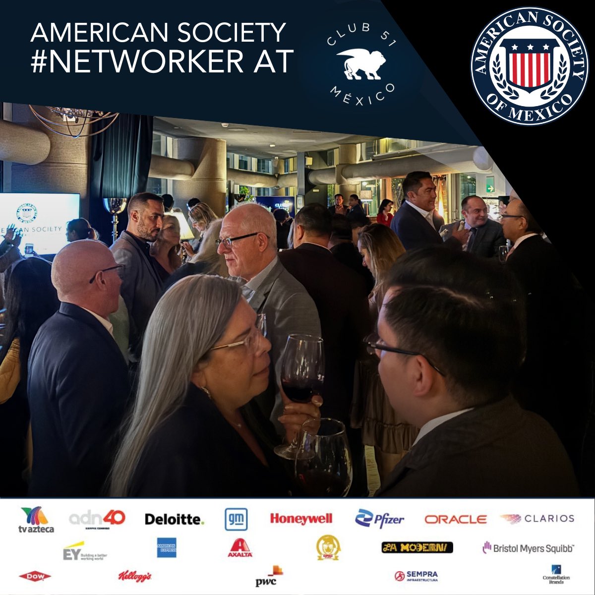 amsocmx's tweet photo. Nuestro #Networker, en el @PISO51, es un espacio donde nuestros miembros, líderes e invitados pueden expandir sus redes, compartir ideas innovadoras y discutir oportunidades de negocios.
Gracias a todos nuestros patrocinadores y, en especial, a #Cominter Wine, por la degustación de su exquisito vino.