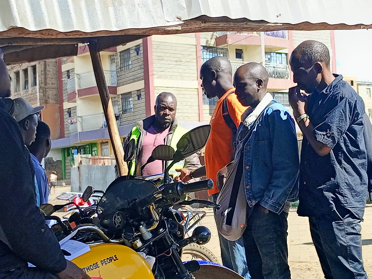 #CommunityOrganizing Community Organizing is the birth place of social transformation. It was a great afternoon in Kariobangi Dafur teaching boda boda riders about the rights of arrested persons, traffic act and sexual Offences Act 2006. Twenty boda boda riders were impacted.