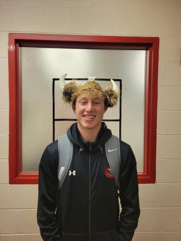 Tonight’s Man of the Match

<a href="/BryceLarge16/">Bryce Large</a> 

💚

<a href="/AthleticsCasd/">CASD Athletics</a>