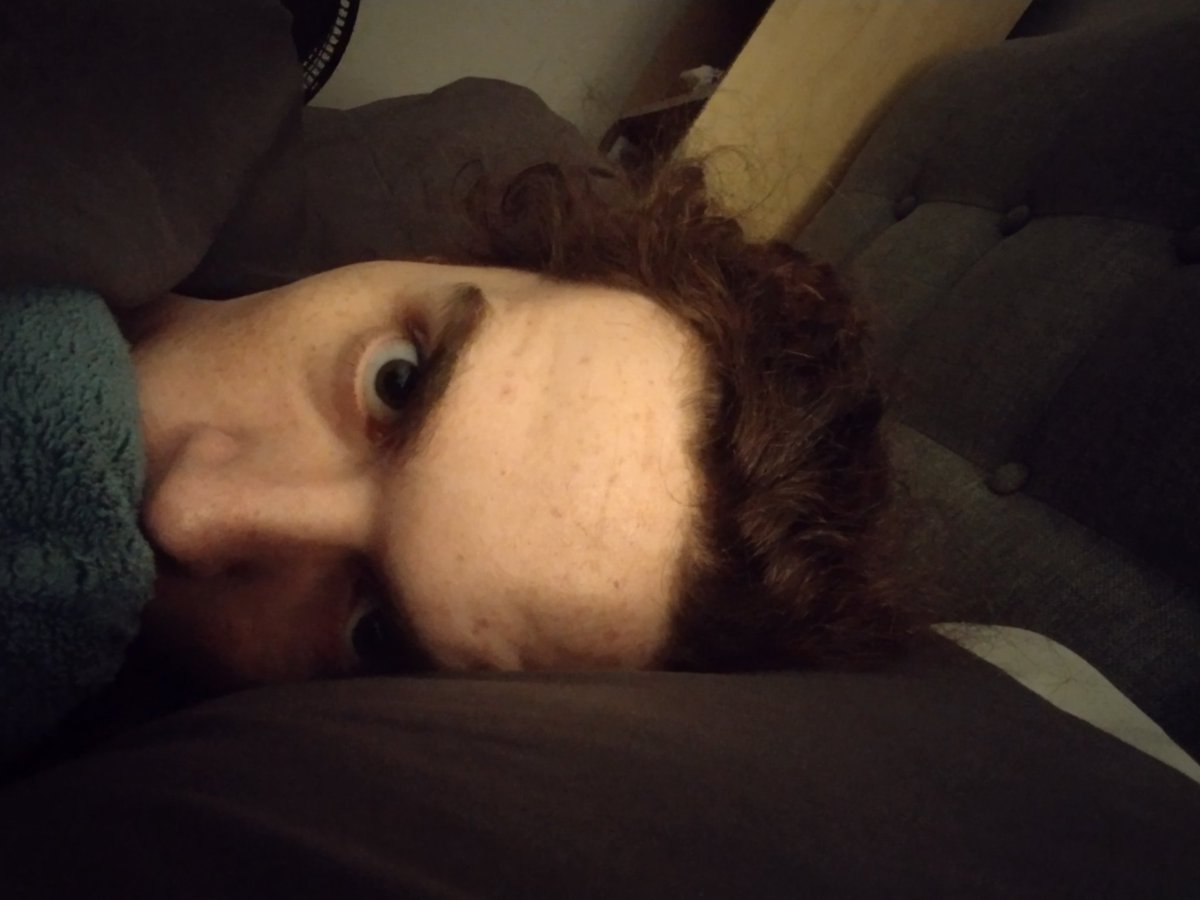 Going to bed but still 👁️👁️